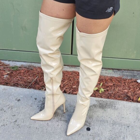 Women's Thigh High Over the Knee Stiletto Boots - Picture 2 of 8